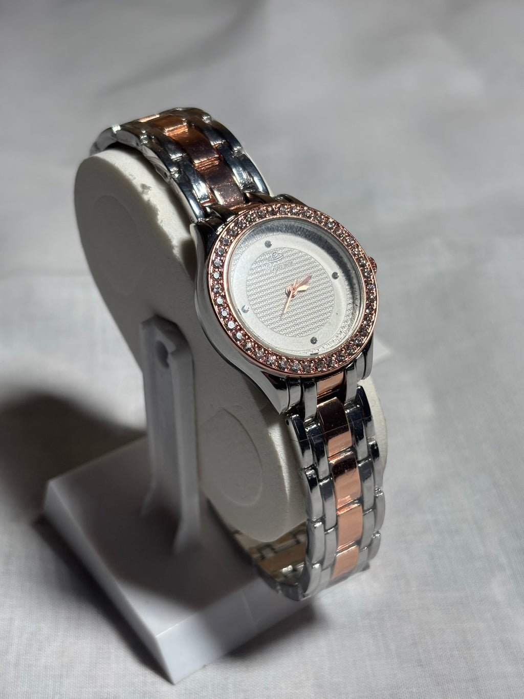 Elegance watch with white dial